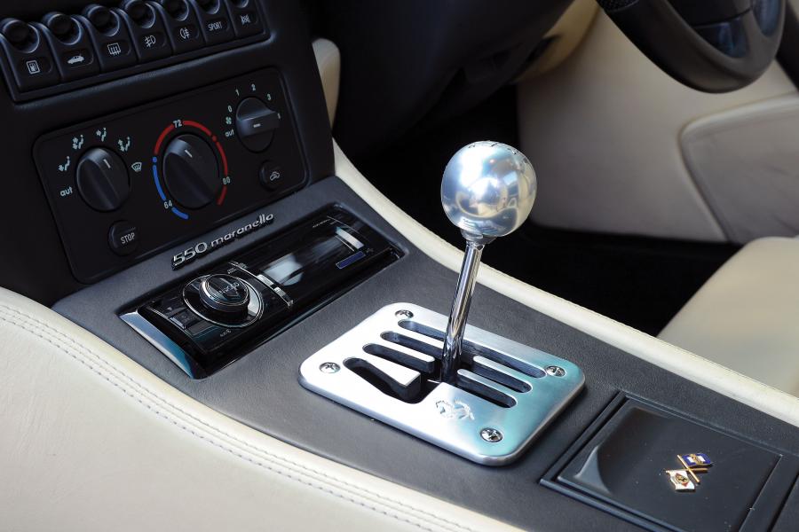  Ferrari 550 Maranello 1999 года  (фото 8 из 18)